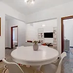 Cruise Apartamento Savona